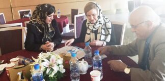 درگفتگوی اختصاصی صوراسرافیل باخانم مارجری نیکول(MARGREY NICOLL)مدیراجرایی کانون وکلای استرالیاتاکید شد:درغیاب دموکراسی ازکانونهای وکلا کار زیادی ساخته نیست